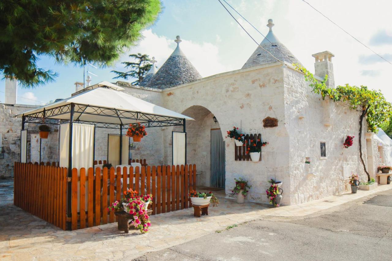 הוילה לוקורוטונדו Trulli Borgo Lamie מראה חיצוני תמונה