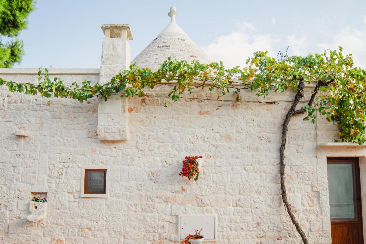 הוילה לוקורוטונדו Trulli Borgo Lamie מראה חיצוני תמונה