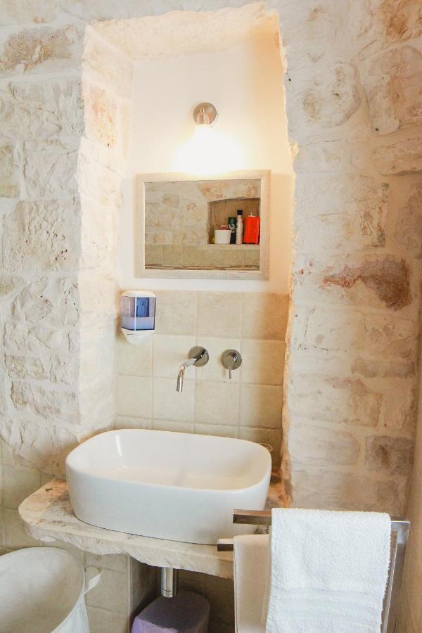 הוילה לוקורוטונדו Trulli Borgo Lamie מראה חיצוני תמונה