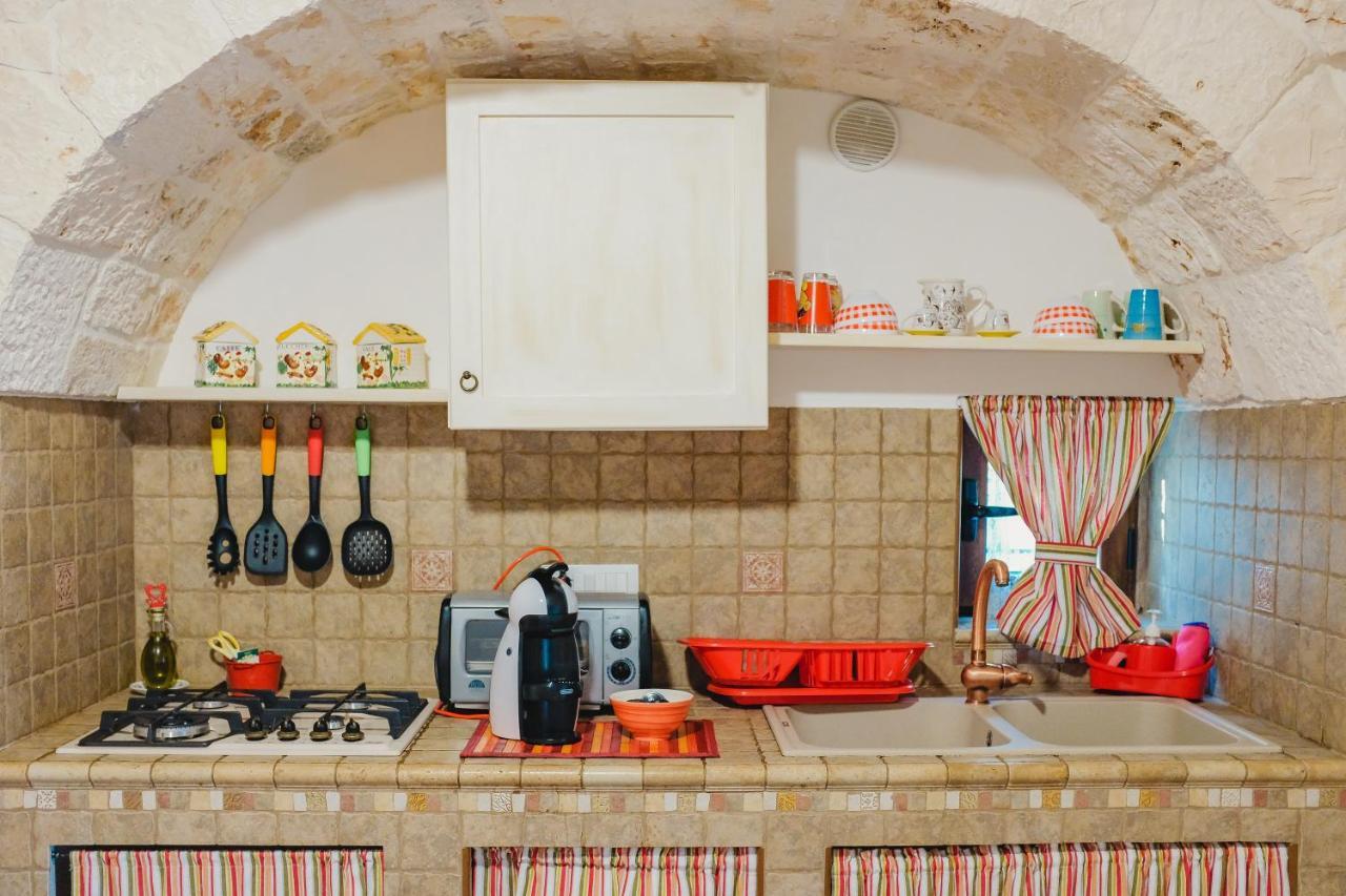 הוילה לוקורוטונדו Trulli Borgo Lamie מראה חיצוני תמונה